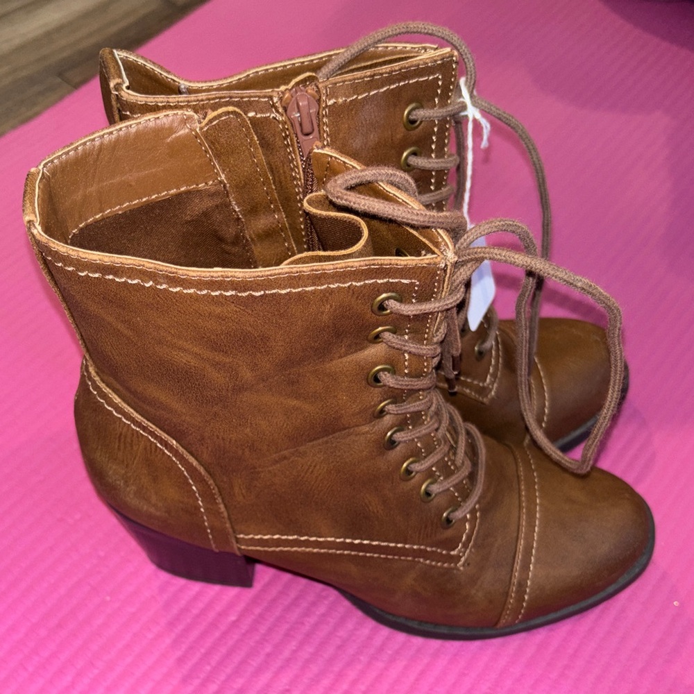 Faded Glory Tan Lace-Up Boots